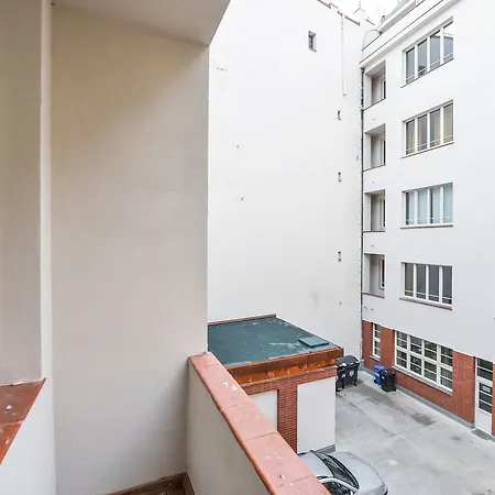 Premium 